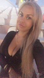 Hot babe in Cyprus (All): Paula wants to share her passion with you