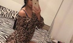 Lesbian hooker Chloe works 24 hours